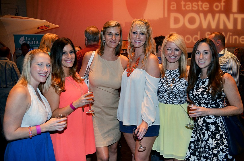 Lori Hagey, Shauna Malgieri, Barbara Curic, Lindsey Young, Sammi Calabrese and Sarah Wertheimer