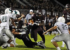 Braden River running back DeShaun Fenwick carried the ball 10 times for 63 yards and a pair of touchdowns.