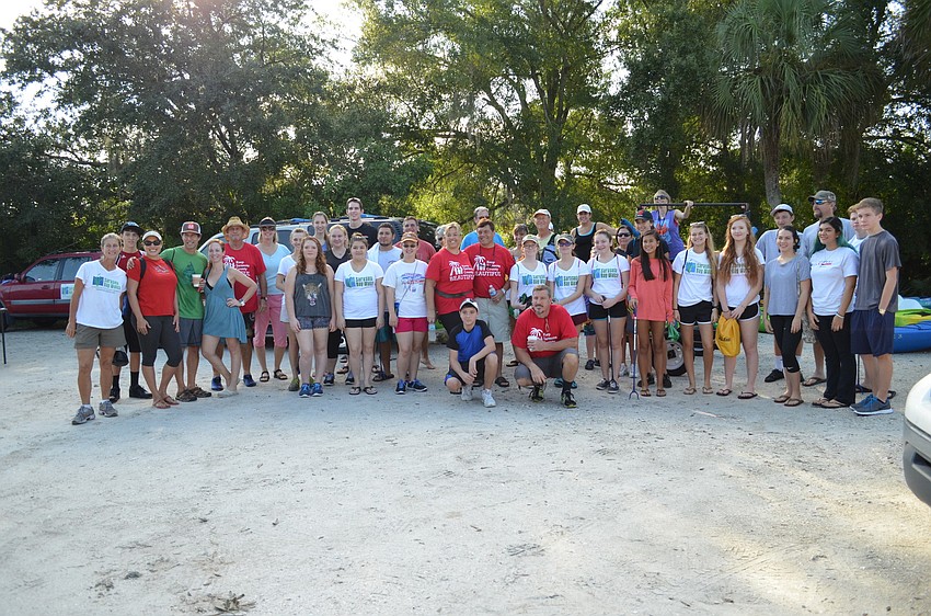 Riverview High School students teamed up with the Southgate Community Association for the 2015 Coastal Cleanup at Phillippi Creek.
