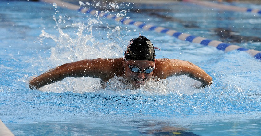 Mariah Massoumi finished fourth in the 200-yard individual medley.