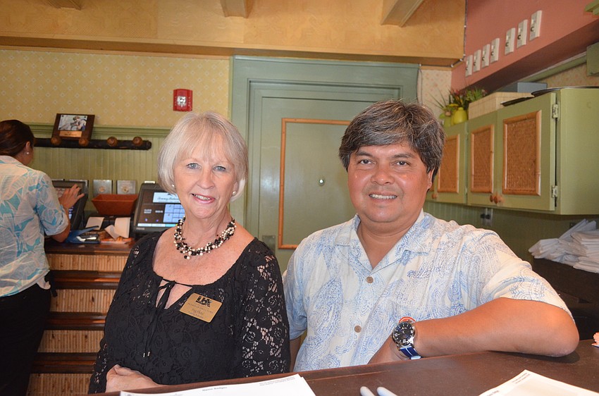 Peg Pluto and General Manager Thai Branton, of event host Tommy Bahama