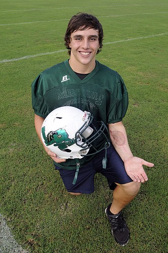 Lakewood Ranch senior middle linebacker Zach Benghuzzi returned to the gridiron three months after having surgery to repair a compartment syndrome fracture.