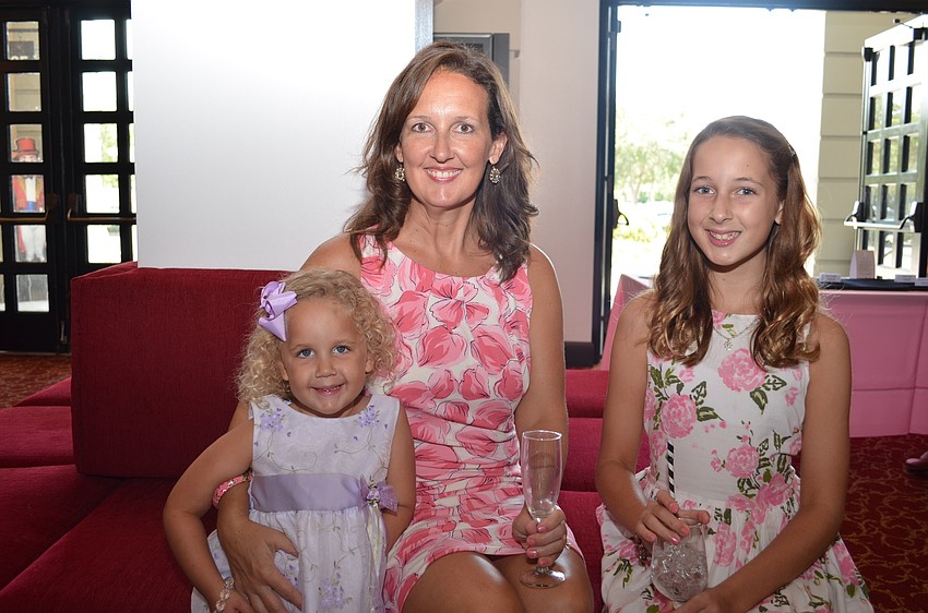 Elizabeth, Natalie and Meredith Zarycki