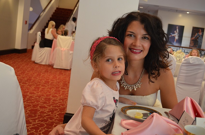 Valentina and Alexandra Donovan