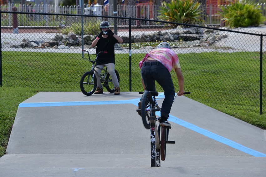 Tommy Platt grinds down a railing.