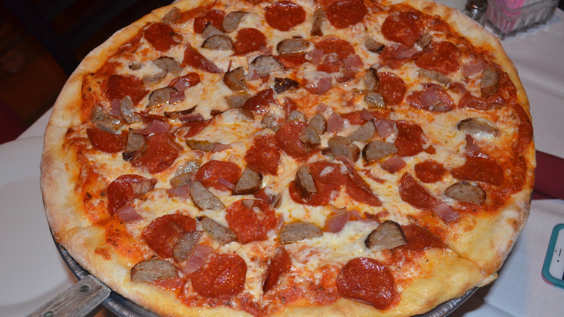 Discover the pizza of Longboat Your Observer