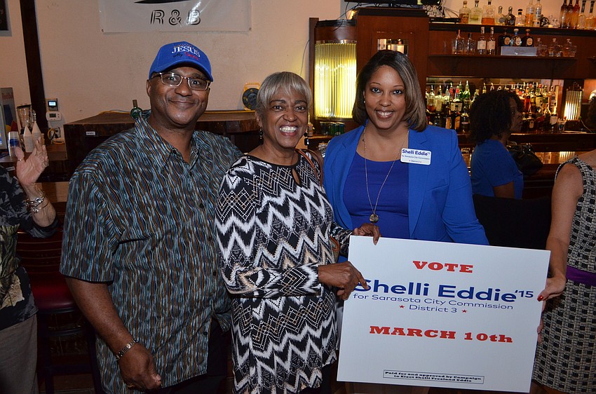 Right: Shelli Eddie with her parents Thomas and Martha Bullitt.