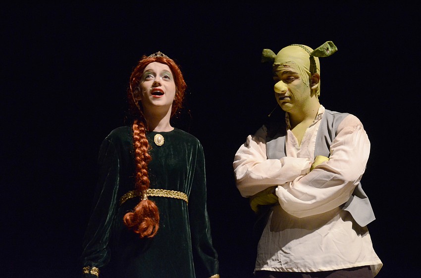 Mary Grace Epps and Jackson Helwege as Fiona and Shrek