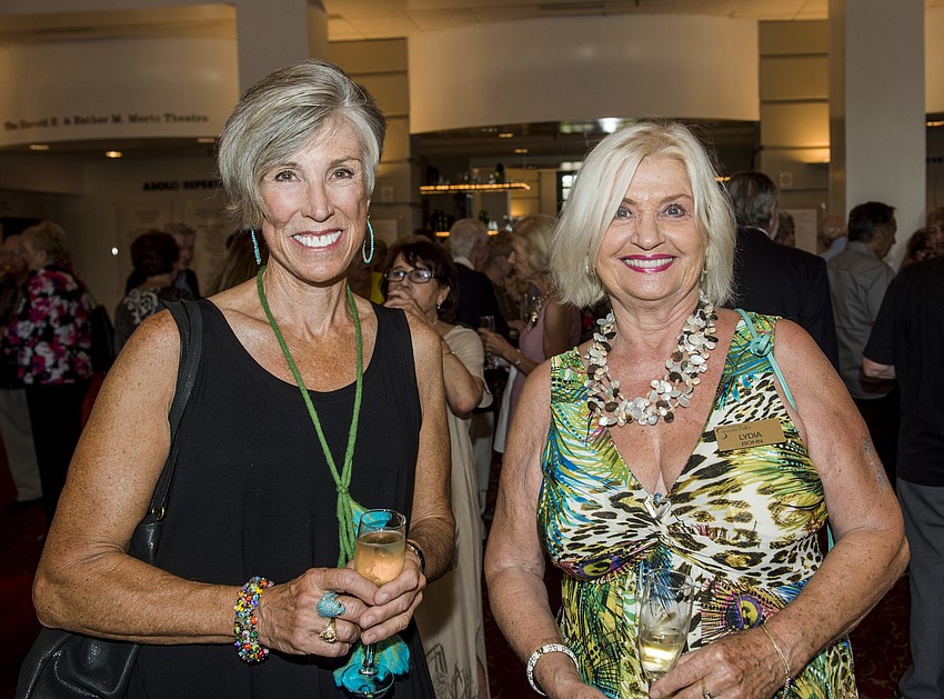 Deborah van Brunt, Lydia Bohn