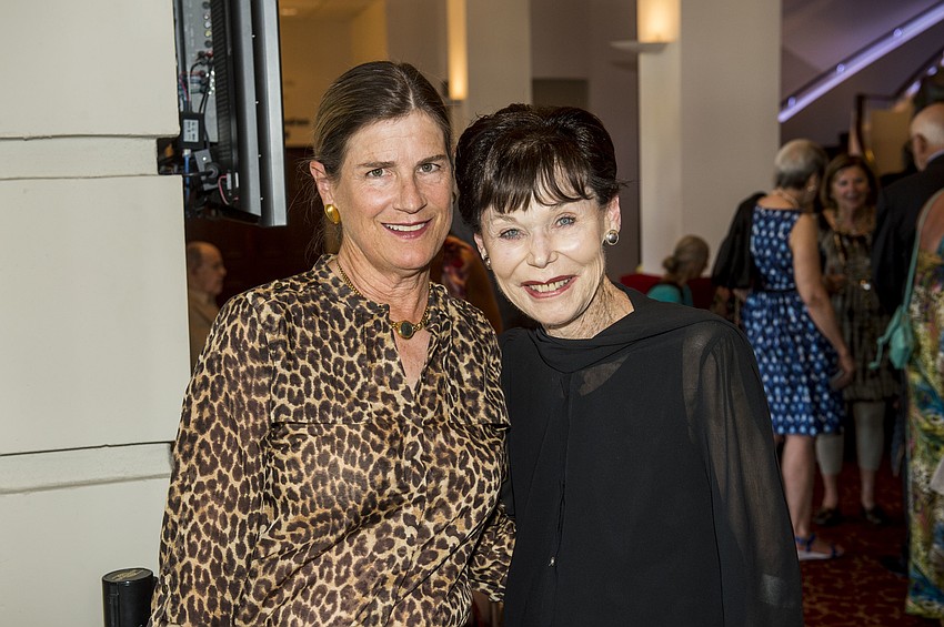 Lucia Almquist, Kay Delaney