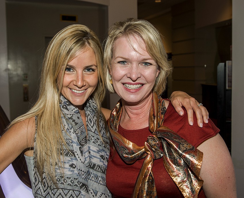 Sara Sardelli, Veronica Brady