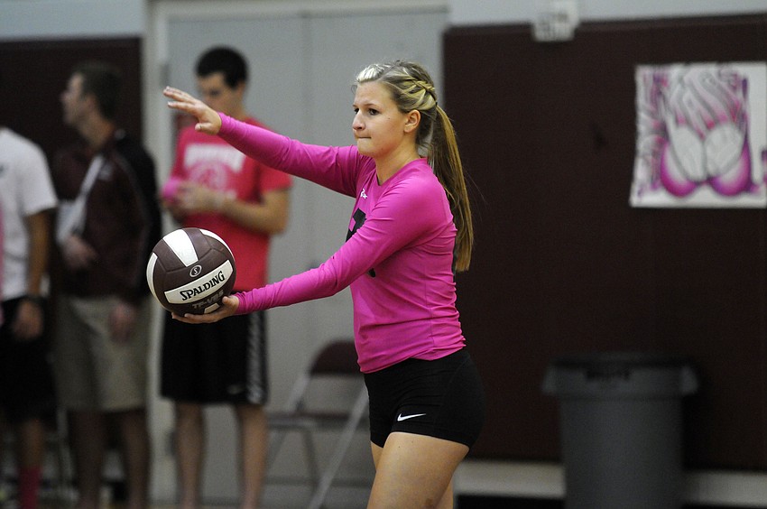 Riverview libero Sam Norden prepares to serve the ball in the first set.