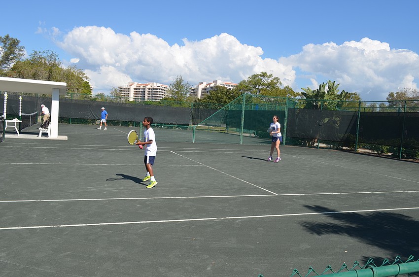 Oshri Ayallew, 12, and Dana Kamyshev, 17