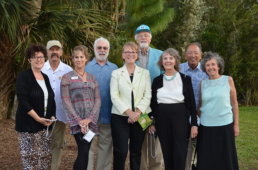 Front: Suzanne Dameron, Kathryn Young, Jeanne Dubi, Betty Matthews, Linda Verceles. Back: Ray Young, Mike Dubi, Wade Matthews and Fred Verceles.