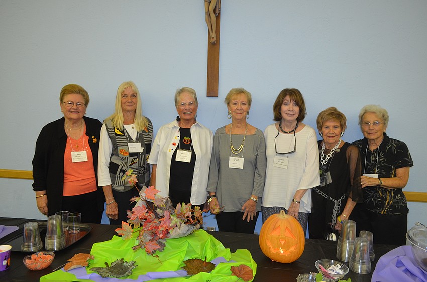Luncheon volunteers Andy Youngs, Carol Hammar, Dionne Reinert, Pat Brouder, Eileen Devine, Dee Tornillo and Stella Kelley