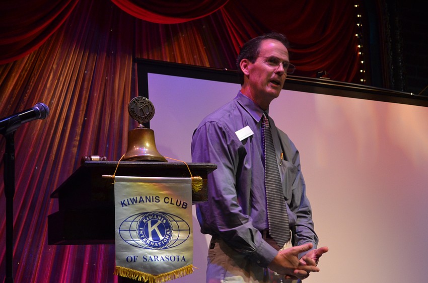 Terry McGannon addresses Kiwanis Club of Sarasota members.