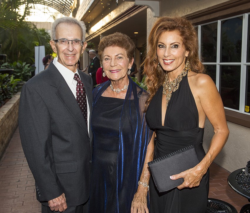 Dr Carl Mallick and Sue Mallick with Cynthia Mallick