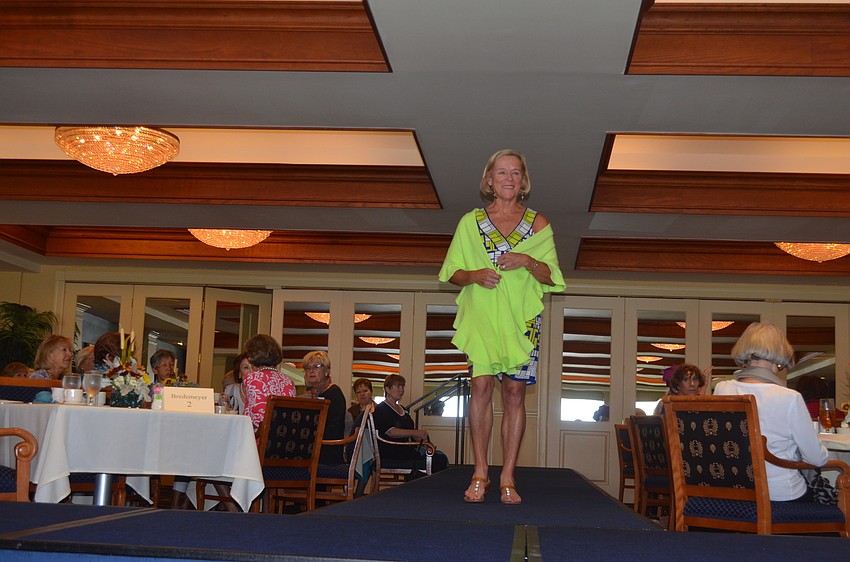 Marie Hunter models.