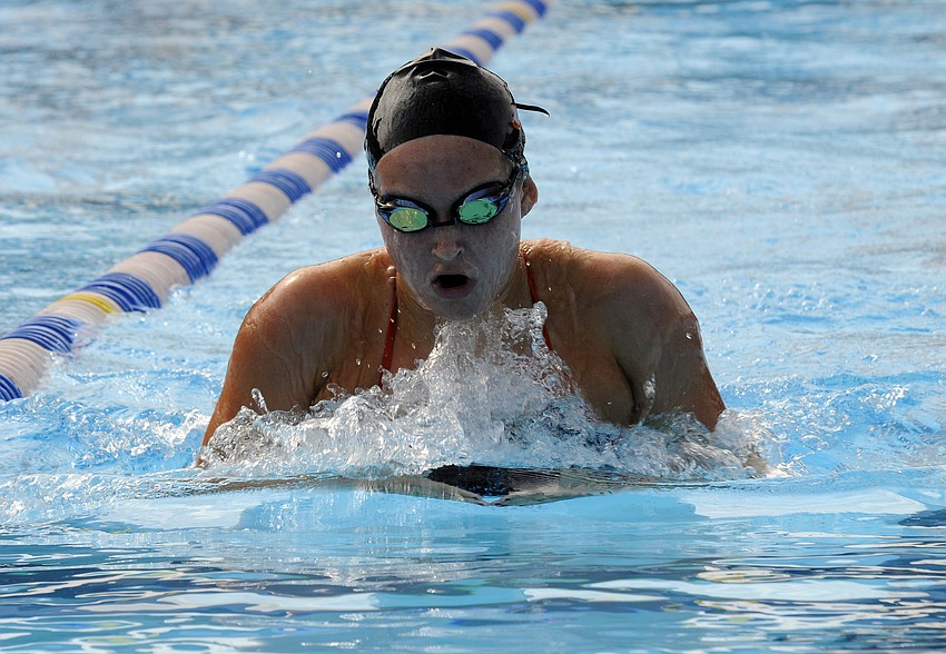 Sarasota's Samantha Cahoone swam the 200-yard individual medley in 2:21.39.
