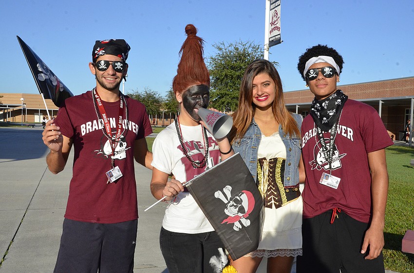 Giancarlo Di Benedetto, Sedona Dunsmore, Ally Rahn and Reggie Payton, seniors, celebrated their last high school homecoming in style.