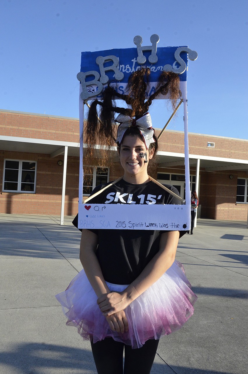 Sarah Crawford dressed up as an Instagram post.