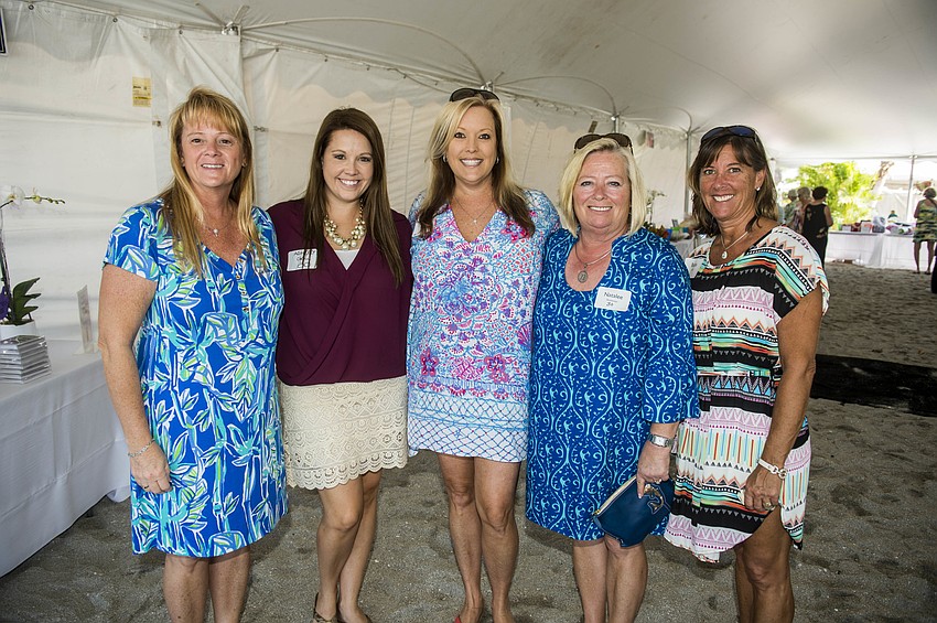 Laurie Dignam, Ashley Goll, Leslie Edwards, Natalee Stutzman and Bobbi Fogo