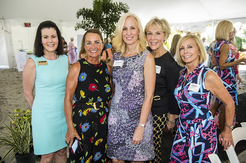 Melanie Jeffrey, Linda Long, Kristine Hames, Carter Donovan and Debbie Theyer