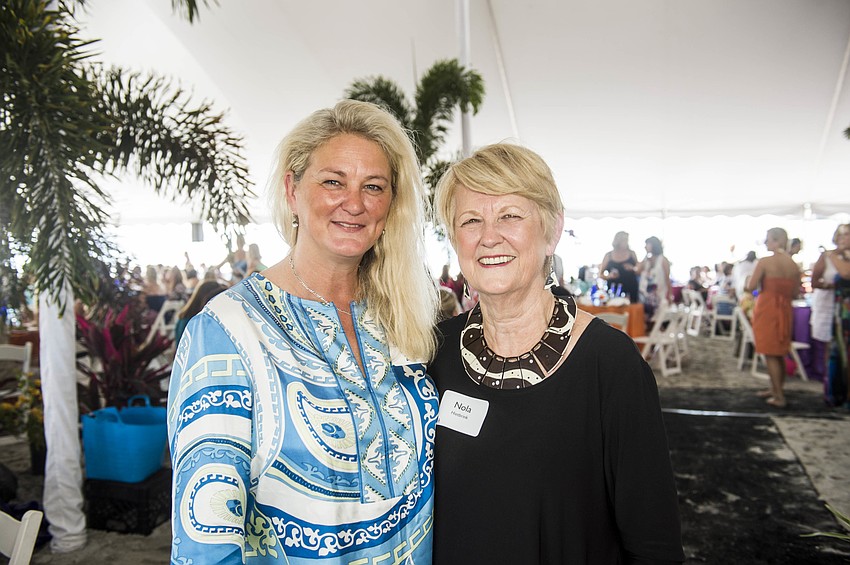 Shantelle Schmidt and Nola Heitbrink