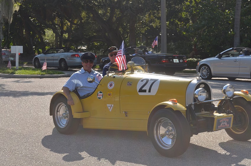 In addition to walking, some veterans received rides.