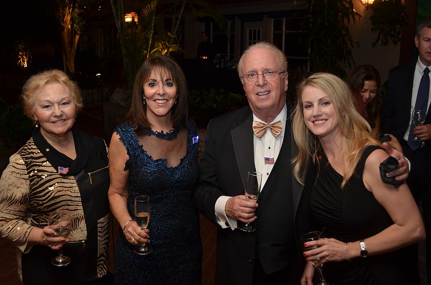 Vanda Johnson, Carol and Barry Sukoneck and Susan Courter