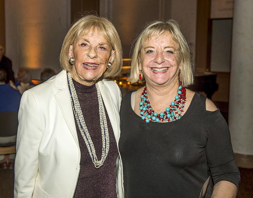 Gloria Moss and daughter Marion