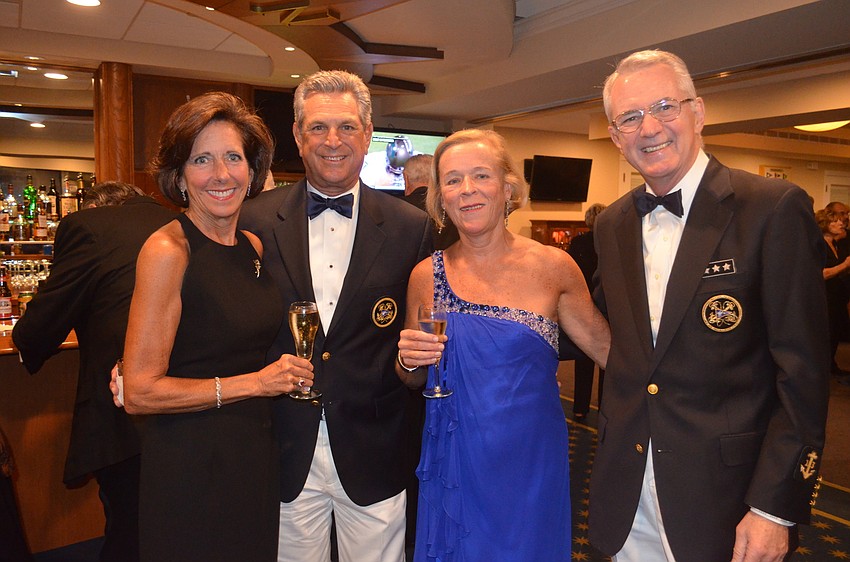 Barbara and Bob Chalson with Marie and Bob Hunter