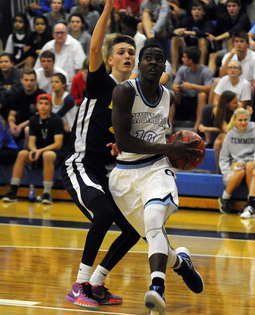 ODA's Kolbie Ward goes up for a layup in the second quarter.