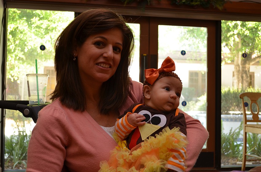 Sandee Zappa made sure her daughter Victoria Darcy was dressed for the occasion as a turkey.
