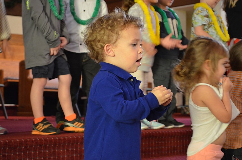 Tommy Burkhart sings about the sounds a turkey makes.