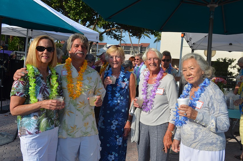 Gail and Scott Freilich, Kitty Bystrom, Pat Helmuth and Alice Kondrat