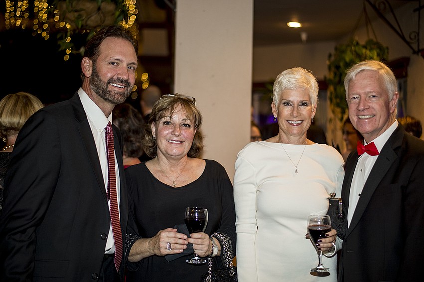 David Varnadore, Leslie Loftus with Danielle and Nick Gladding