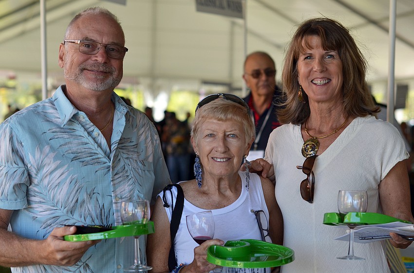 Jim DiNovo, Lois Wixler and Karen DiNovo
