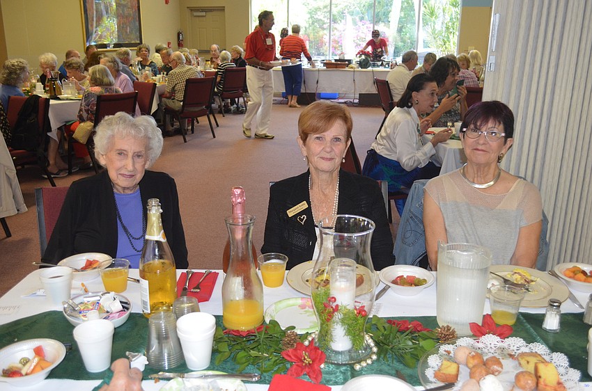 Betty Johnson, Margaret Noble and Peggy Lammers