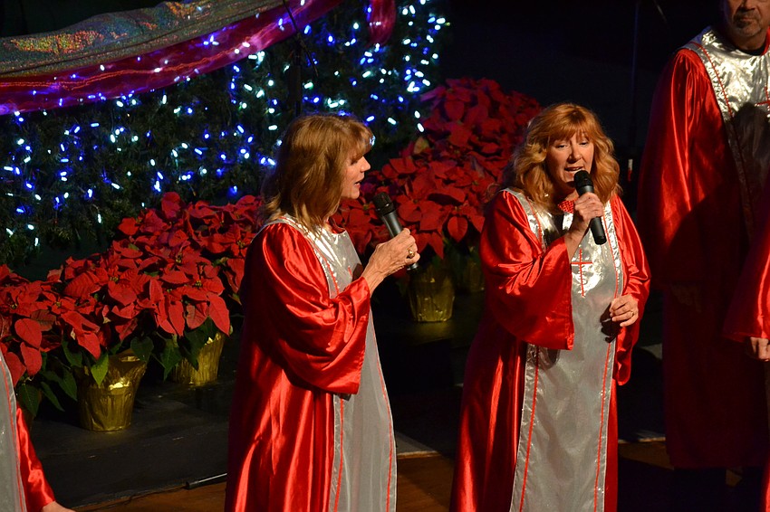 Renee Tope and Susan Pinzino performing 