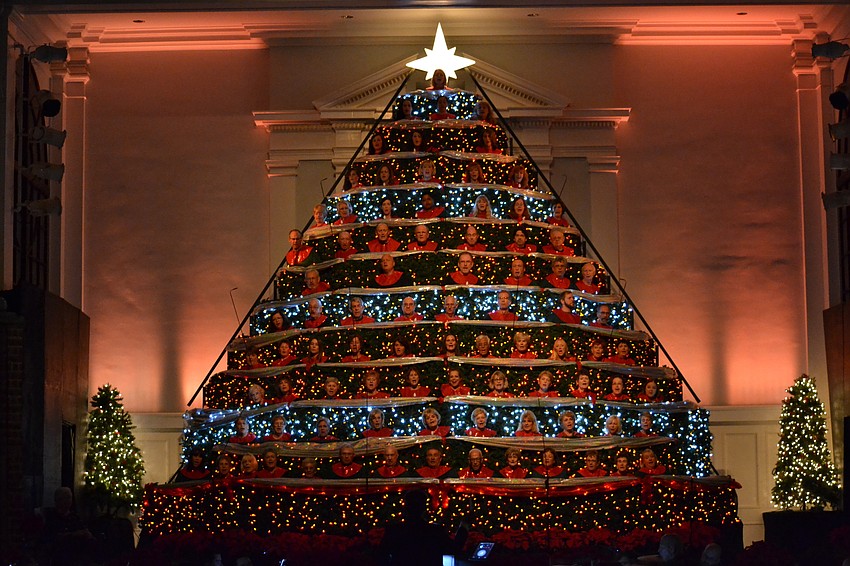 Th Singing Christmas Tree lit up in different patterns throughout the show.