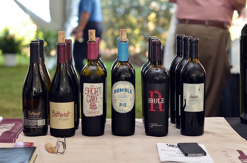 Guests enjoyed samples of wine from wineries around the world at the Florida Winefest and Auction Bayfront Showcase Lunch Tasting.