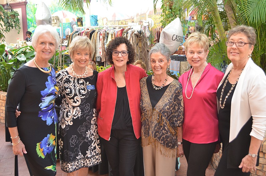 Elly Stoddard, Joy Stone, Joan Ochs, Helene Levin, Barbara Smith and Penny Mathews.