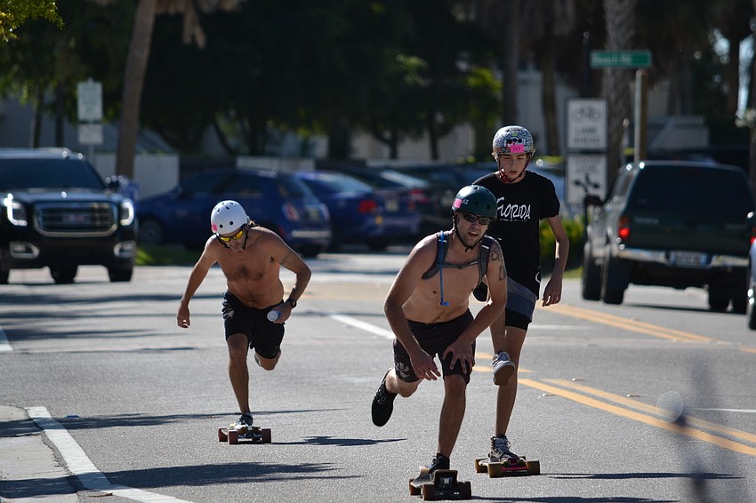 Participants on the first lap of the 8.8-mile route.