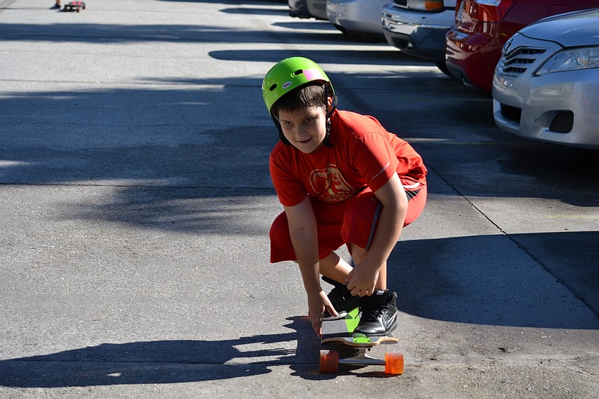Kevin Knittle practices ahead of the races.