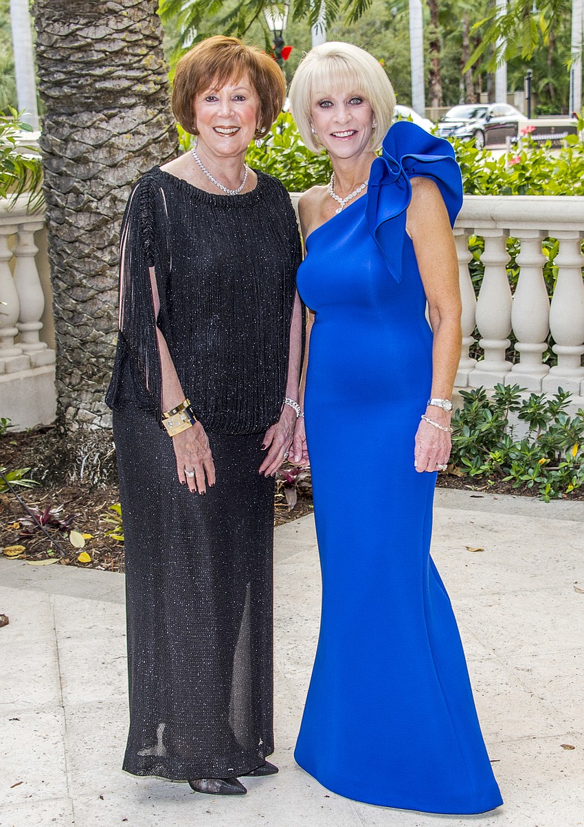 Event Co-Chairs Susan Mallitz and Debbie Haspel