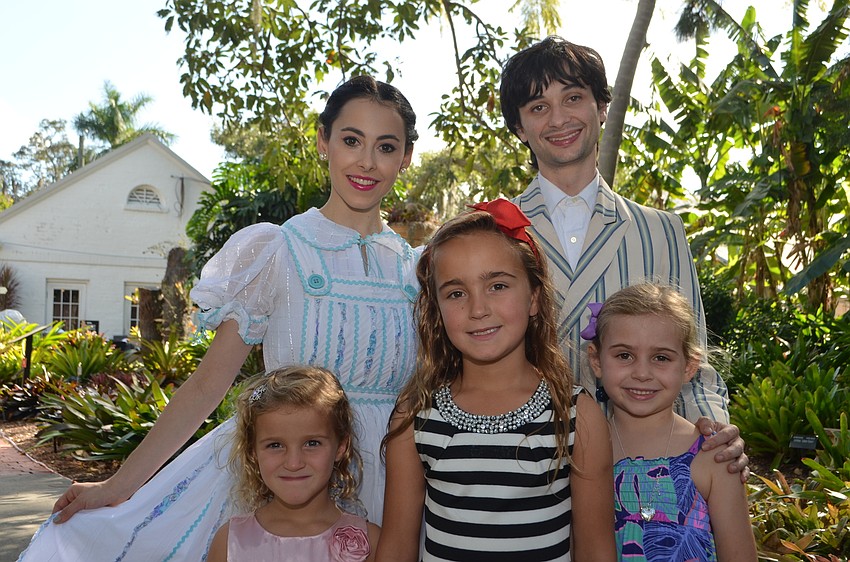 Piper Jones, Evelyn Friedan and Lisa Jones pose with dancers from the Sarasota Ballet.