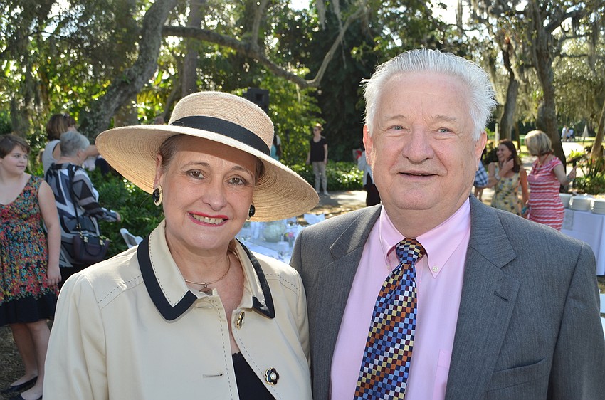 Flora Major and Nicolas Hemes.