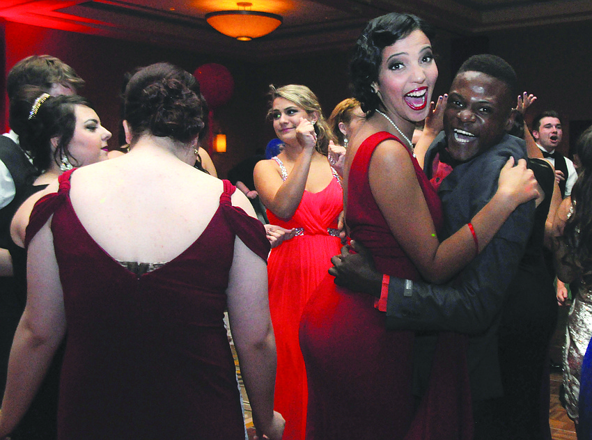 Bella Guzman and Lentz Laurent dance the night away at Lakewood Ranch High’s prom