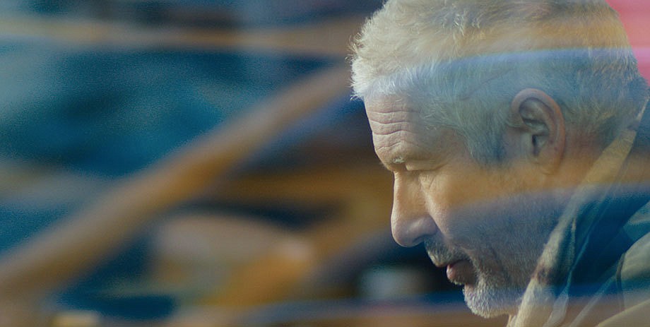 Richard Gere gives a moving and dramatic turn as a homeless man in "Time Out of Mind"